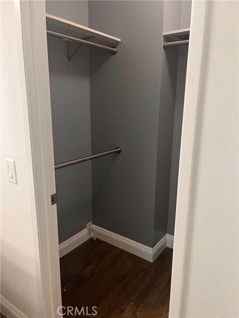 Building Photo - 2940 Vía Toscana