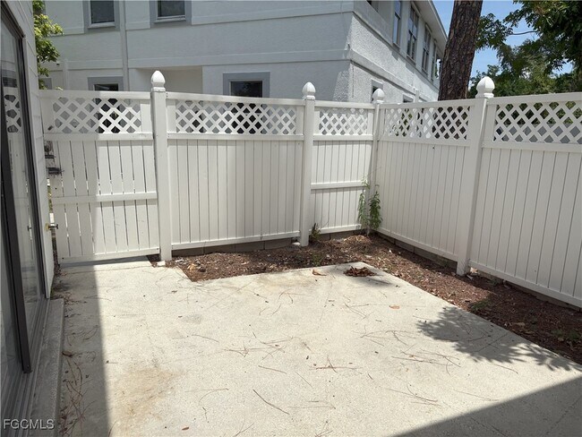 Building Photo - 11929 Corinne Lee Ct