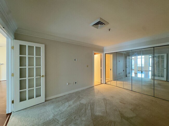Building Photo - Elegant 2 Bedroom/2.5 Bathroom Apartment with Den, 2 Parking Spaces, and Storage Unit in Canton, ...