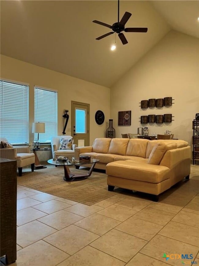 Building Photo - 1223 Gruene Vintage