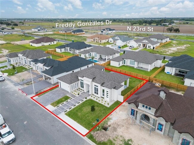 Building Photo - 37 N 24th St