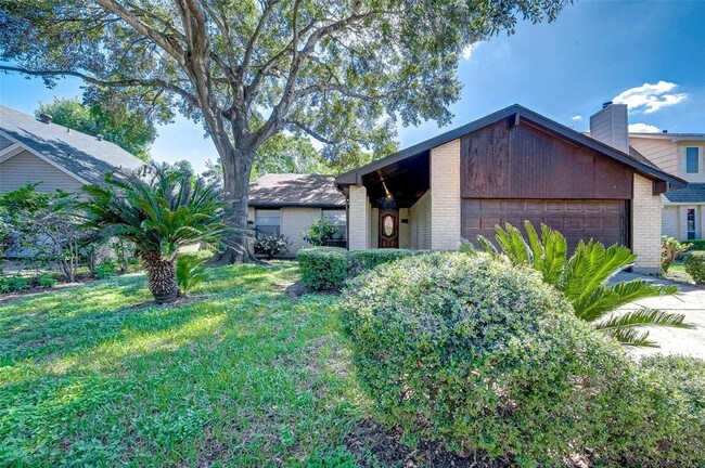 Primary Photo - 14719 Wind Cave Ln