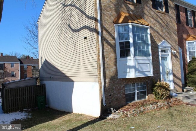 Building Photo - 1086 Travis Ln