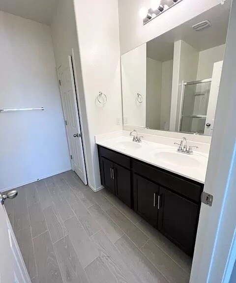 Building Photo - 7409 N 127th Ave