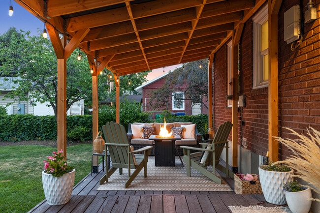 Building Photo - 3168 S 2000 E