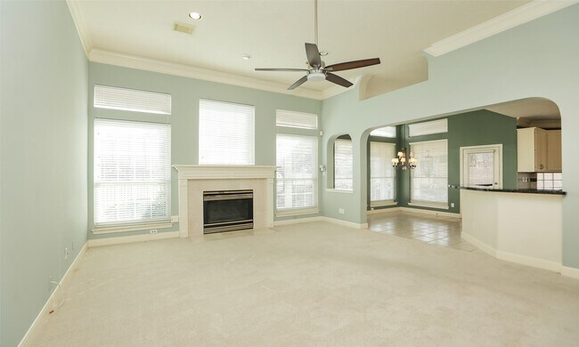 Building Photo - 7502 Holly Ct Estates Dr