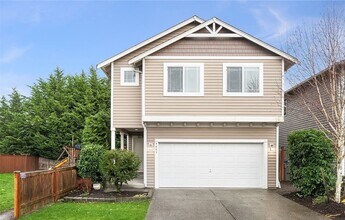 Building Photo - Gorgeous 3 bedroom Home for Rent in Everett
