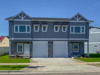 Building Photo - 521 N Creative