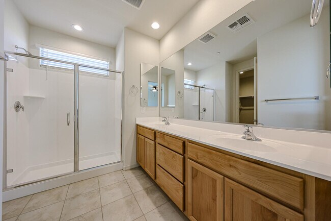 Building Photo - 31949 N 134th Dr