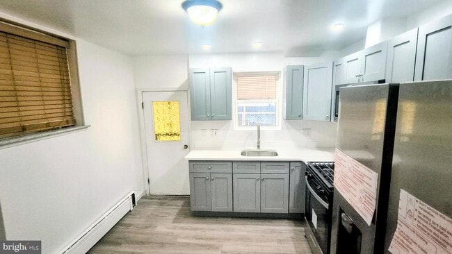 Building Photo - 2702 S 18th St