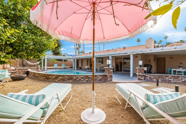 Building Photo - The Fig Ranch - Pool, Jacuzzi & Private Backyard! (Monthly Only - No Long Term)