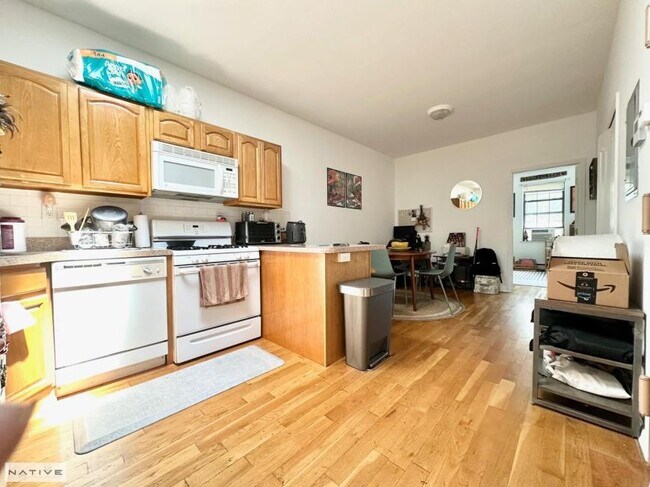 Building Photo - 2 bedroom in BROOKLYN NY 11222