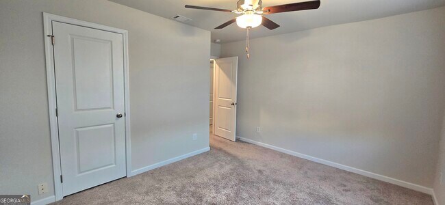 Building Photo - 82 Sepia Oak Dr