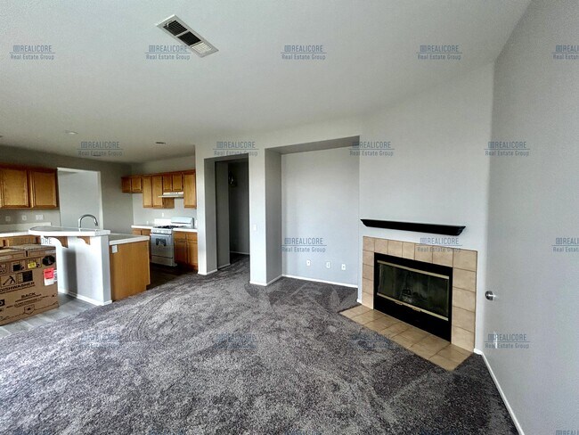 Building Photo - 34698 Yale Dr