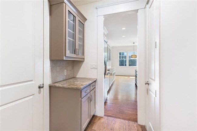 Building Photo - 3487 Habersham Rd NW