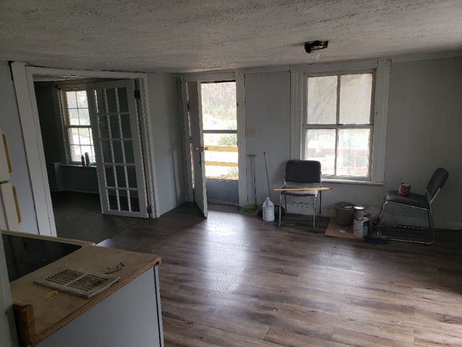 Building Photo - 1517 Garfield Ave