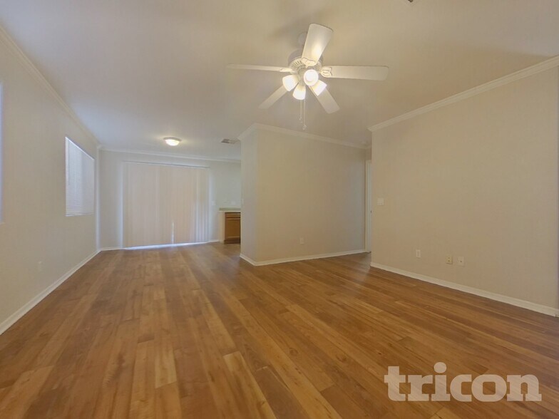 Building Photo - 21619 N 29th Dr