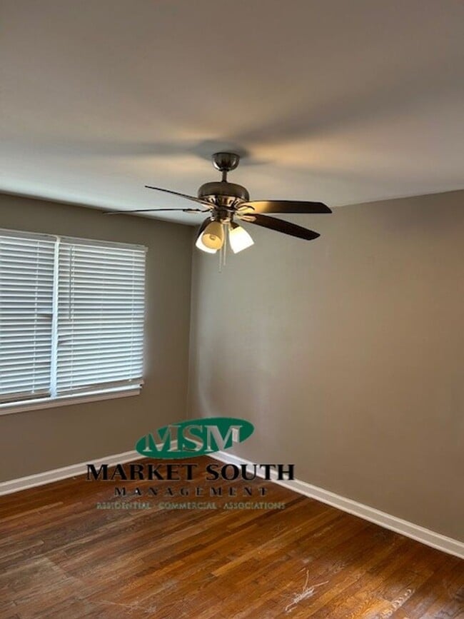 Building Photo - ~~APPLICATION PENDING~~Midtown single fami...
