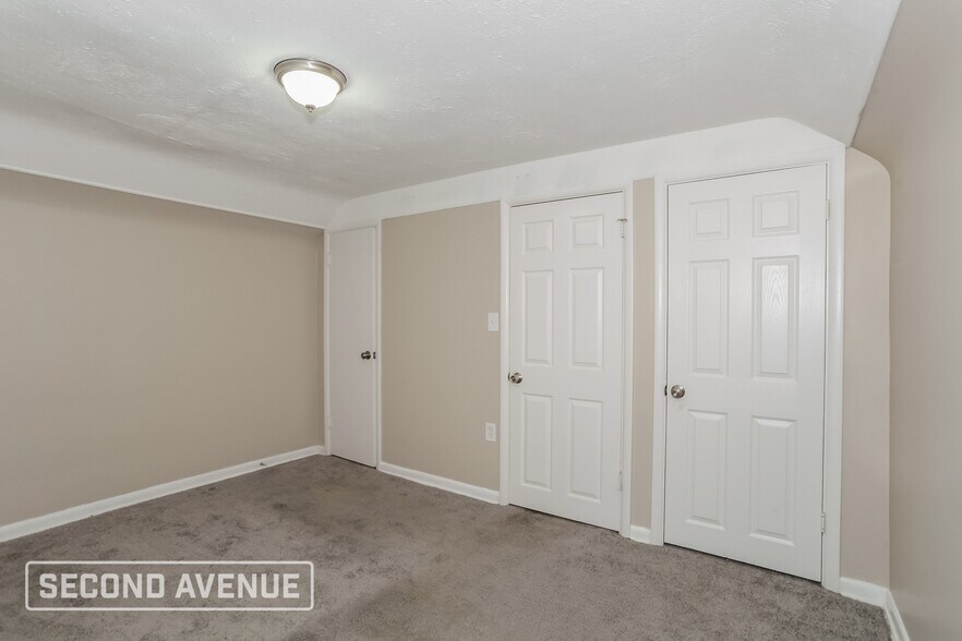 Building Photo - 550 Fairbanks Ave