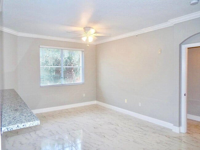 Building Photo - 11012 Legacy Dr