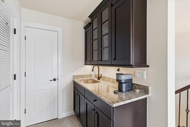 Building Photo - 42616 Hardage Terrace