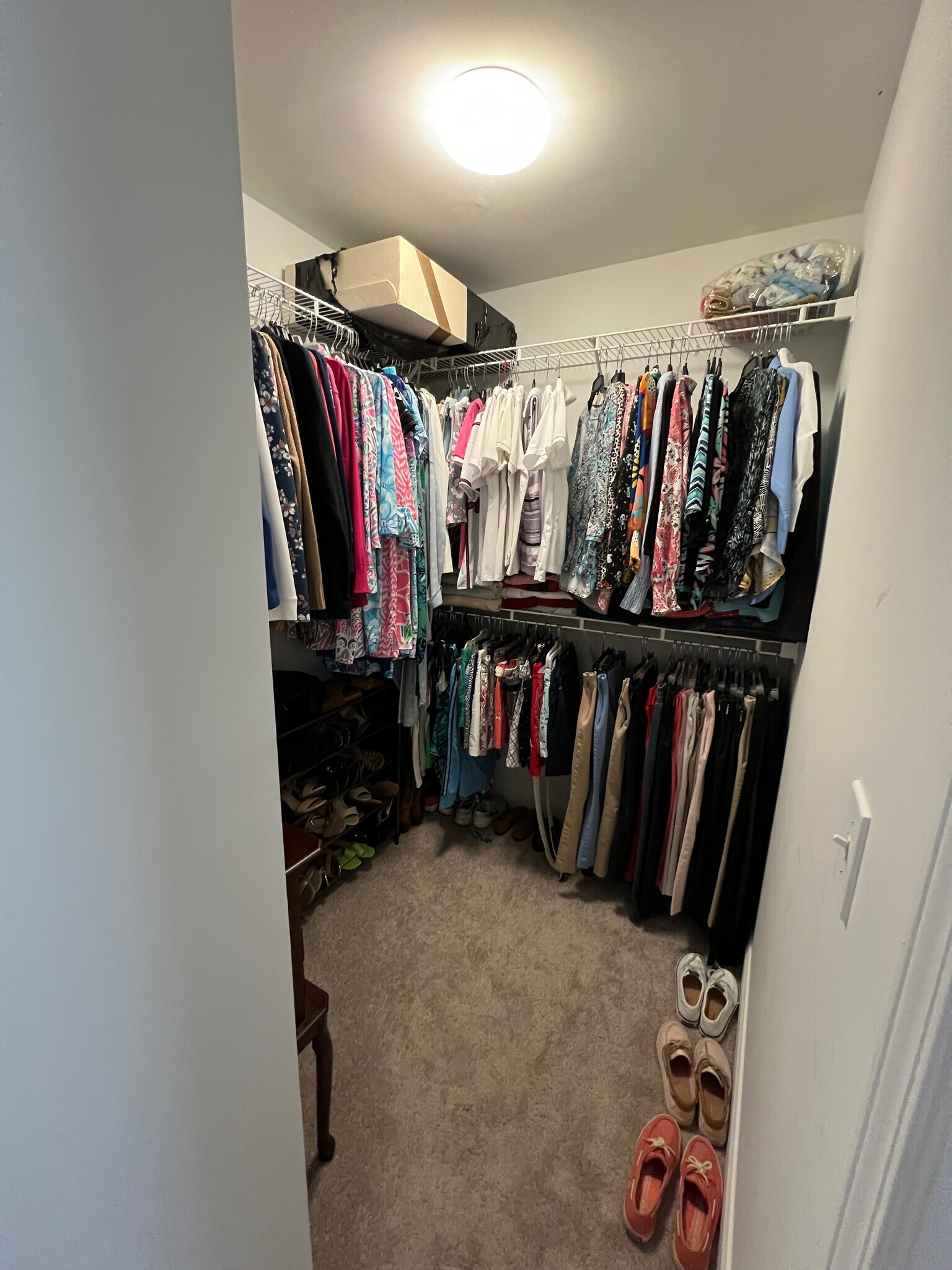 Building Photo - Room in Townhome on Derby Ct