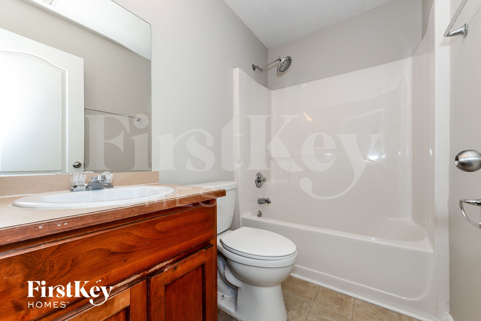 Building Photo - 208 Cane Ave