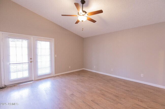 Building Photo - 2034 S Paseo Loma