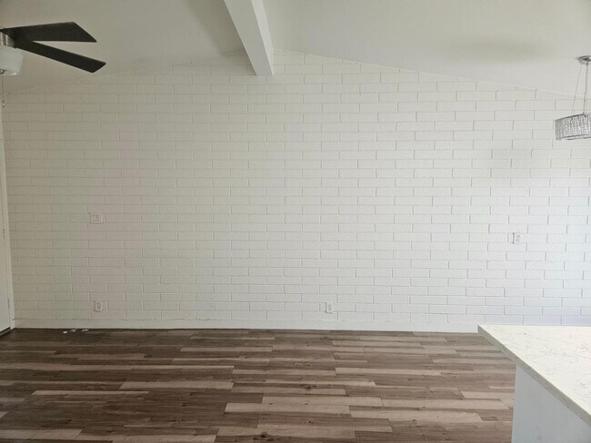 Building Photo - 2342 N 46th St