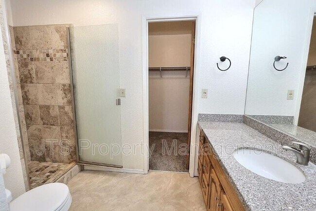 Building Photo - 2394 Alta Garden Ln