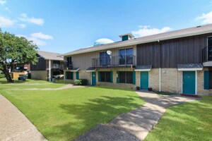 Building Photo - 1228 Cavender Dr