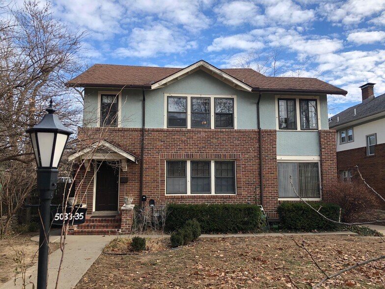 Building Photo - 5033 Walnut Street