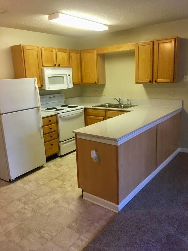 Autumn Chase Apartment Community 3691 Clay Pond Rd Myrtle Beach SC