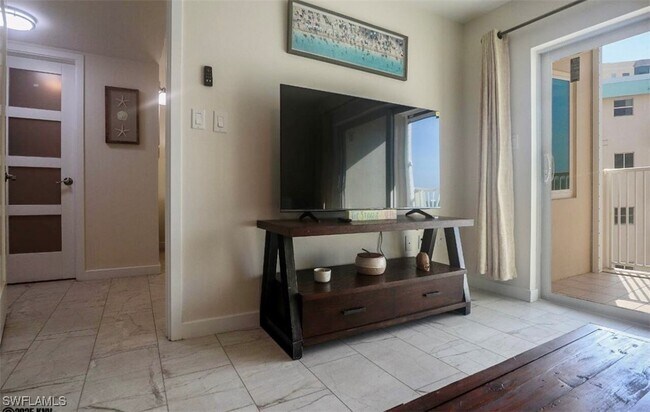 Building Photo - 7400 Estero Blvd