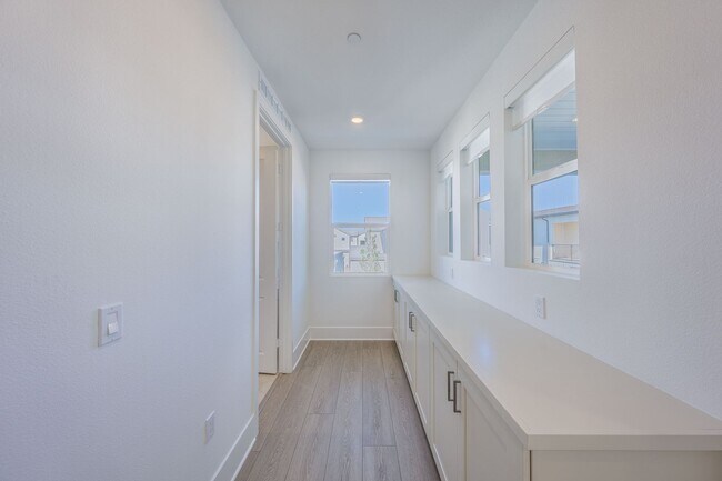 Building Photo - Brand New Estate Home Rent at Luna Park in GPN in Irvine