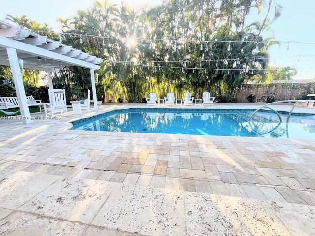 Building Photo - 19720 SW 79th Ct