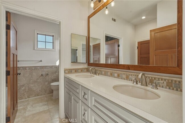 Building Photo - 6750 Andover Ln