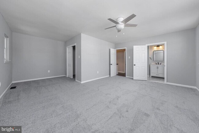 Building Photo - 44 Cranford Rd