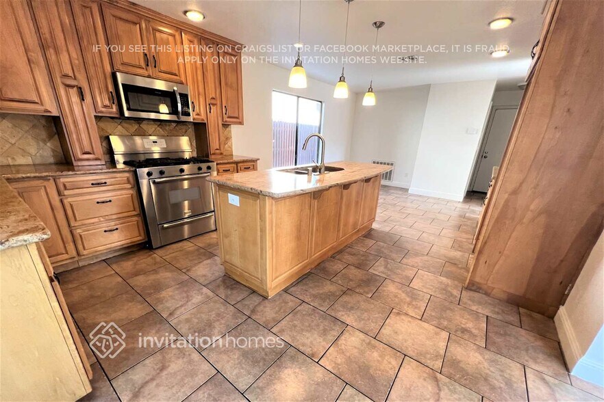 Building Photo - 3324 Lowther Way