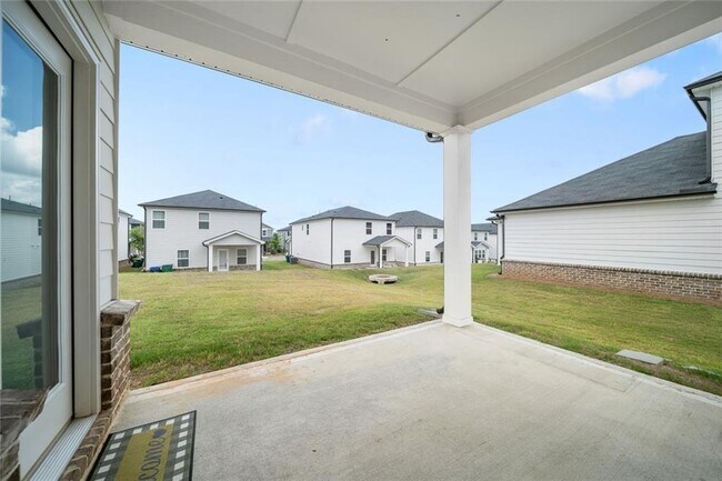 Building Photo - 1510 Lyon Wy Dr