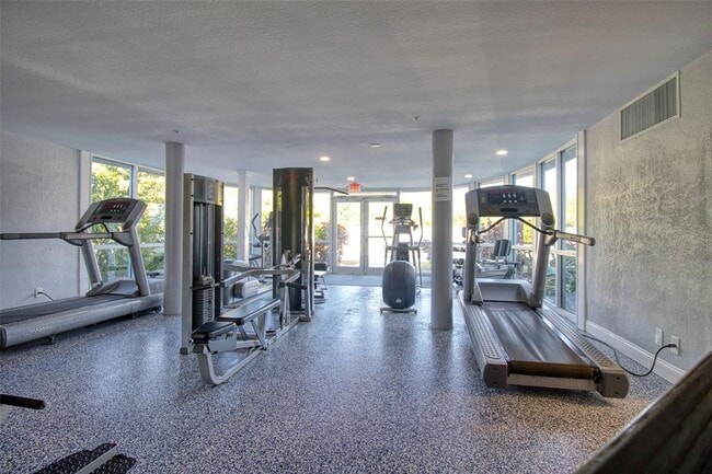 Building Photo - 3315-3358 58th Ave S