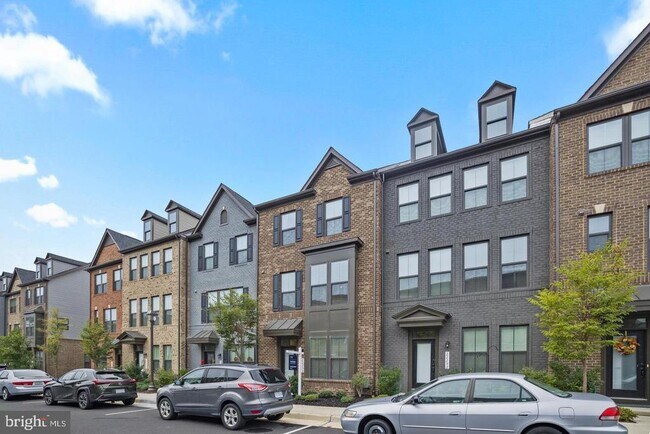 Building Photo - 22255 Sims Terrace