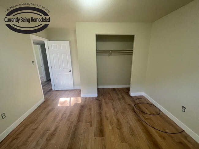 Building Photo - 319 West Blvd N