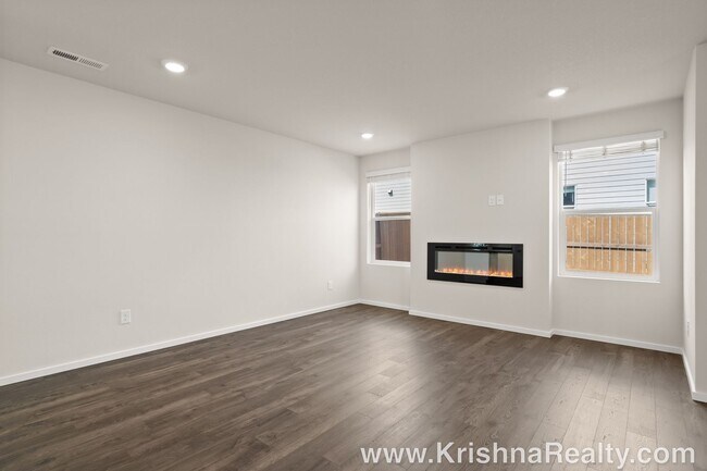 Building Photo - 17512 NW 9th Ave