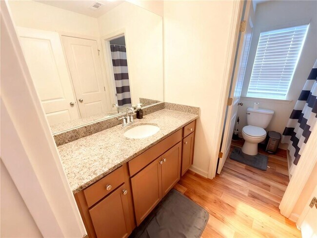 Building Photo - 602 Lofty Ln