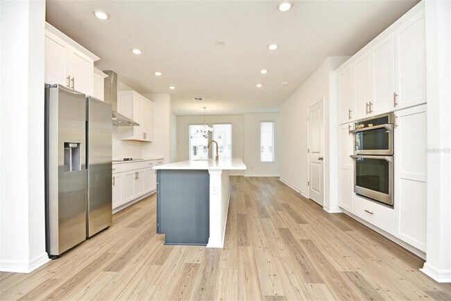 Building Photo - 2948 Voyager Ave