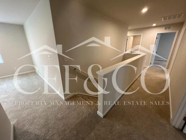 Building Photo - New Construction Gem – 4BR + Loft, Garage, and Great Amenities!