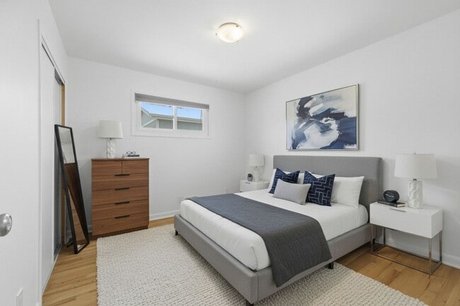 Building Photo - Spacious 5-Bedroom Home with Modern Updates and Natural Light