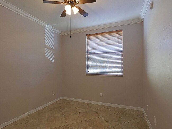Building Photo - 4191 Bellasol Cir