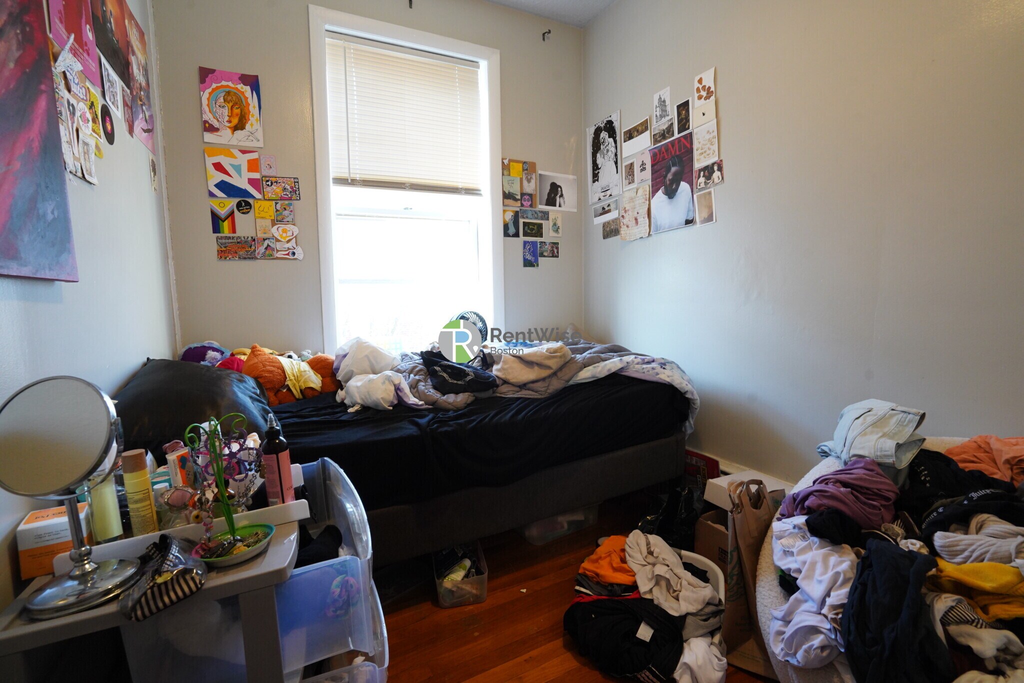 Building Photo - 38 Garden St